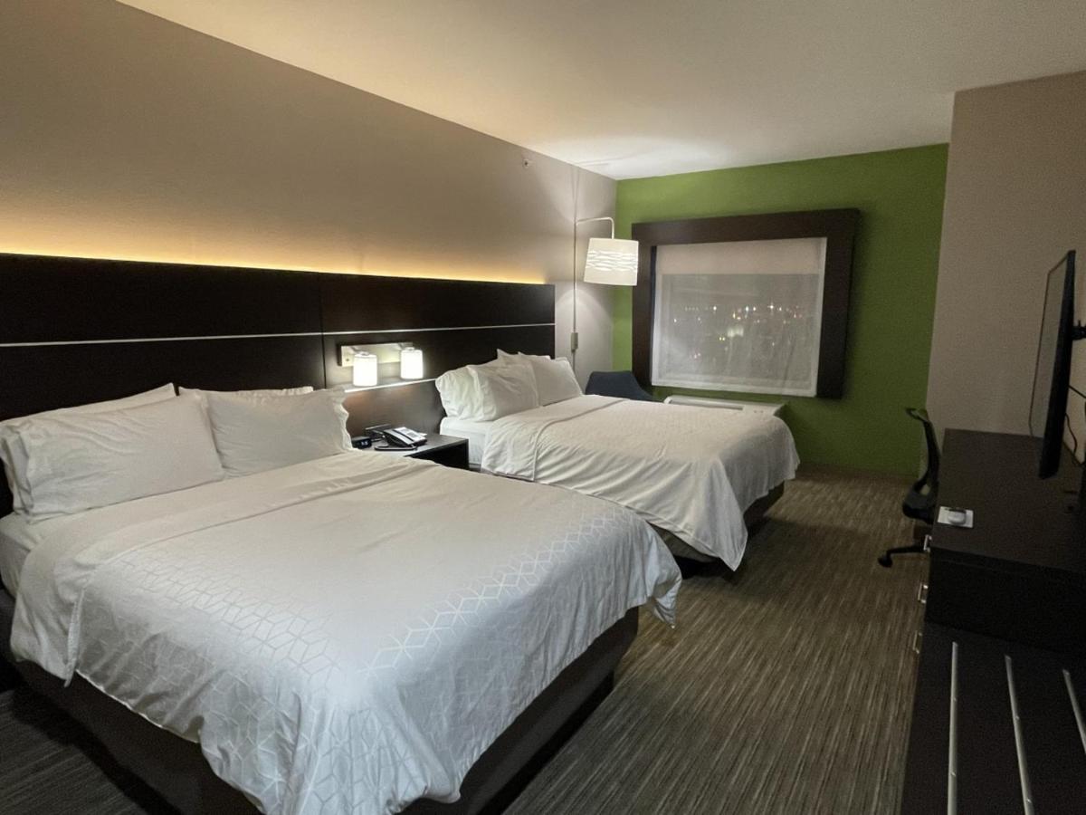 Holiday Inn Express Hotel And Suites Ada By Ihg Exteriör bild