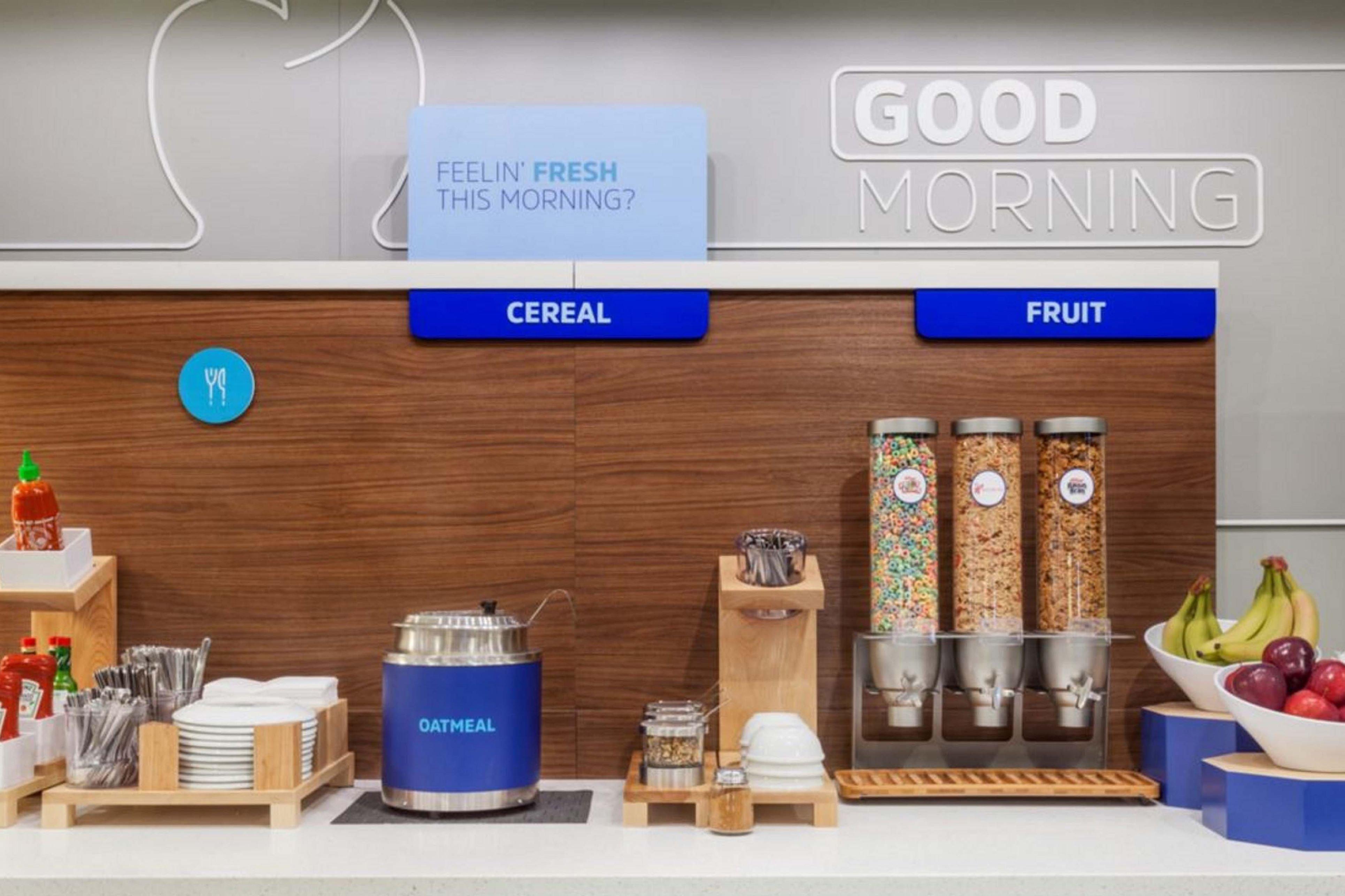 Holiday Inn Express Hotel And Suites Ada By Ihg Exteriör bild
